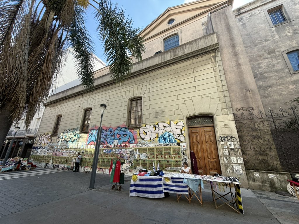 Montevideo Abandonado tweet media