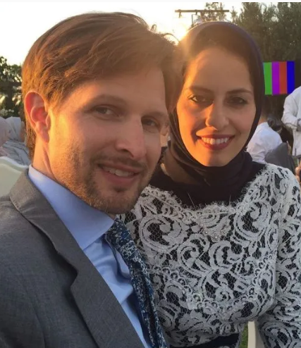 NizNellie3 tweet media