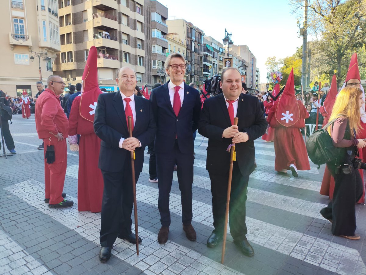 José Burruezo Espín tweet media