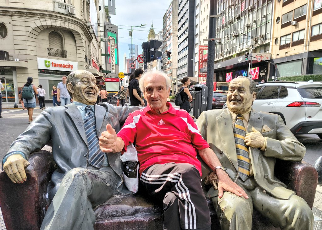 Ojo🇦🇷Crítico ✈ tweet media