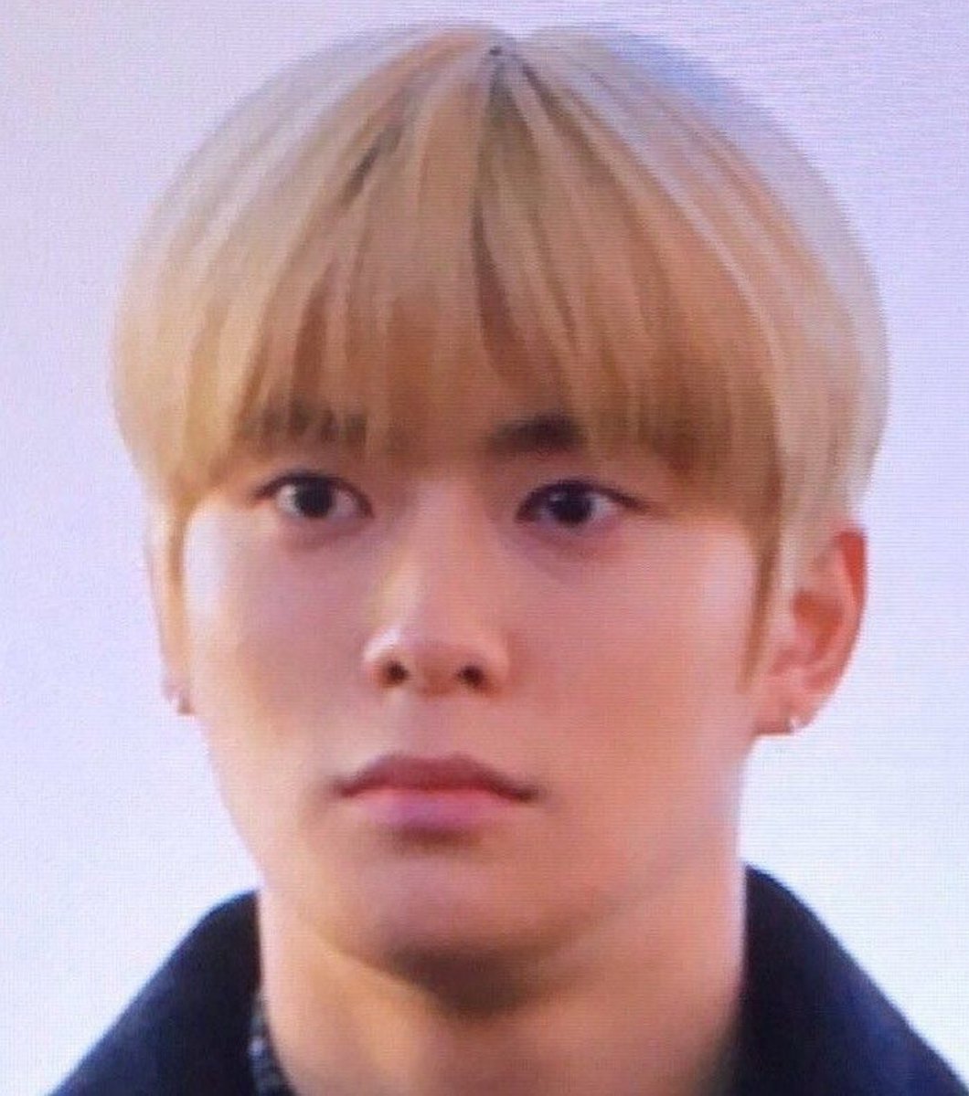 เบ๊บ tweet media