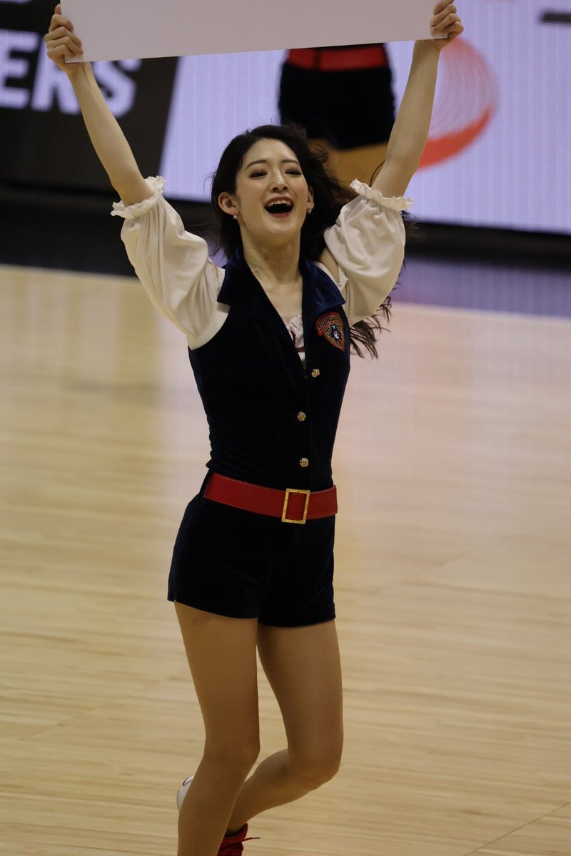 TokyoAncanale's tweet photo. #横浜ビー・コルセアーズ チアリーダーズ B-ROSE
#SAKKO さん
撮影日:2026.4.1
於横浜国際プール https://t.co/Zwn9RqVXAA