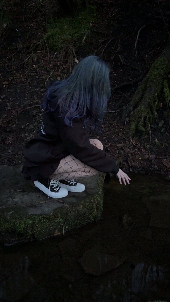 𝖈𝖍𝖑𝖔𝖊 ݁ᛪ༙ tweet media