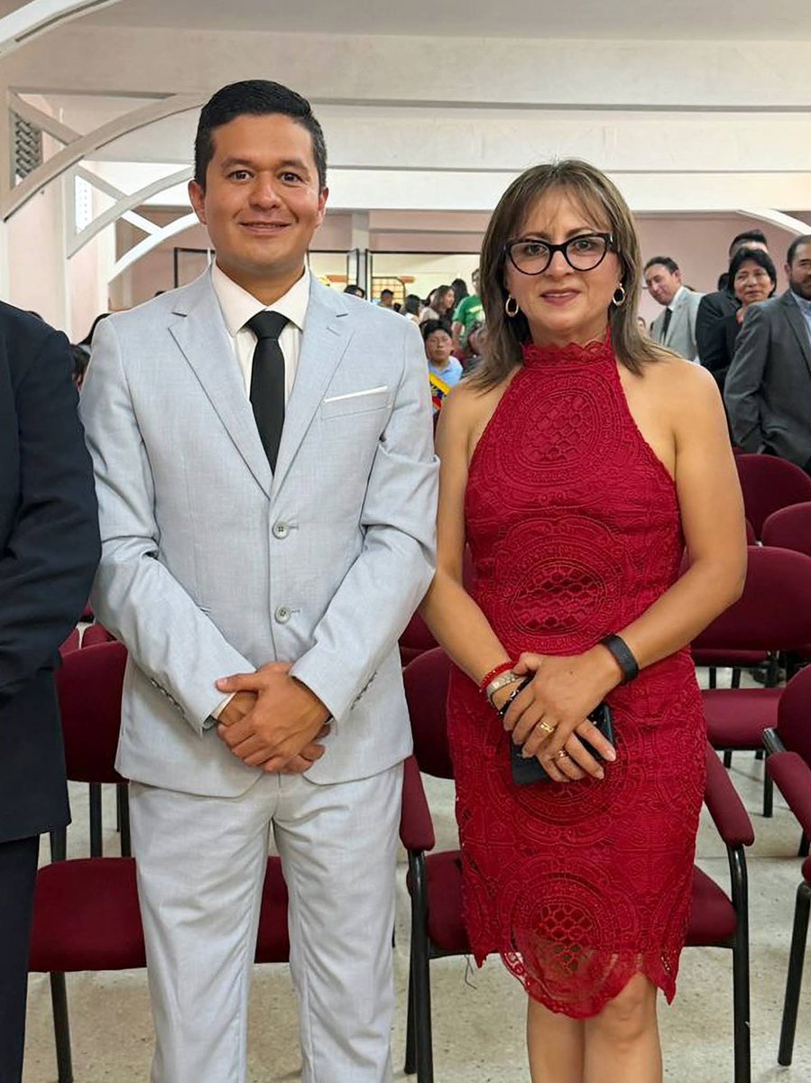 IstbolivarS's tweet photo. El Instituto Bolívar fue parte de la Rendición de Cuentas de la Zona 3 del Ministerio de Educación, un espacio fundamental para compartir resultados, avances y compromisos con la comunidad.
#ElNuevoEcuador #RendiciónDeCuentas #InstitutoBolívar #Transparencia #GestiónPública https://t.co/pokDHRo8mx