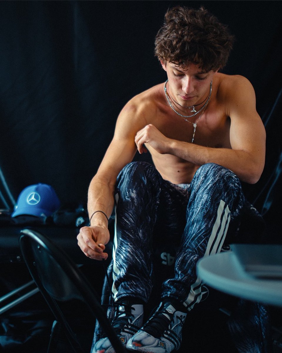 dev 🪽 tweet media