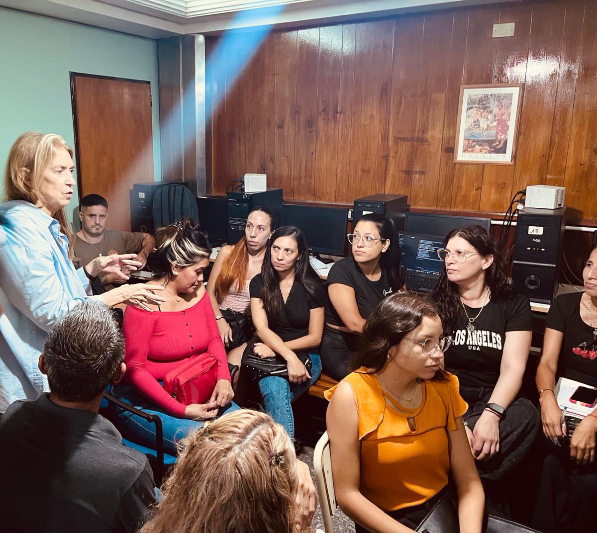 Secretaría de Producción La Matanza tweet media