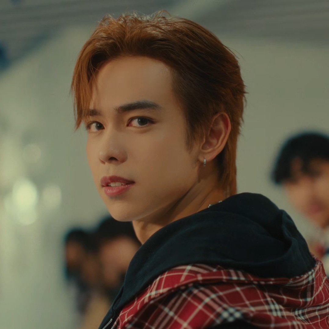 thisisme_ tweet media