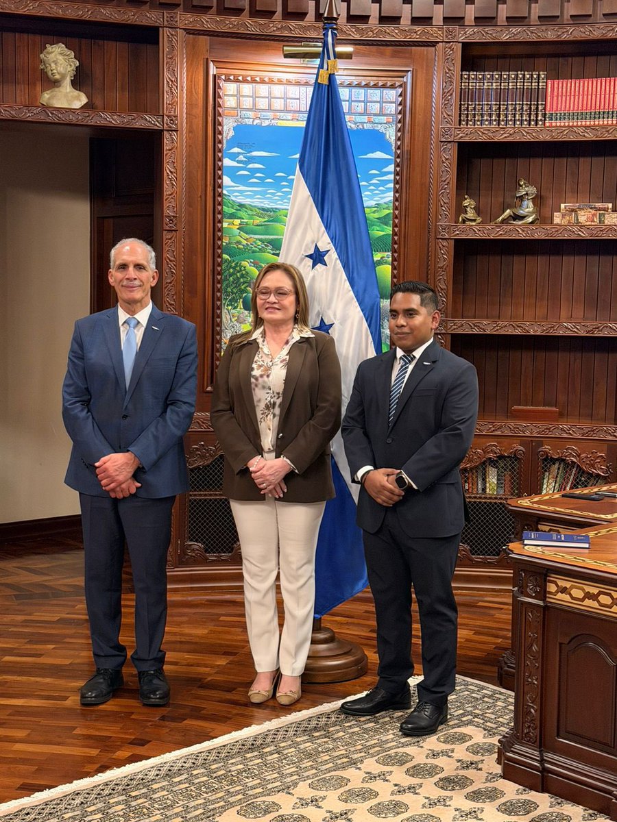 David González tweet media