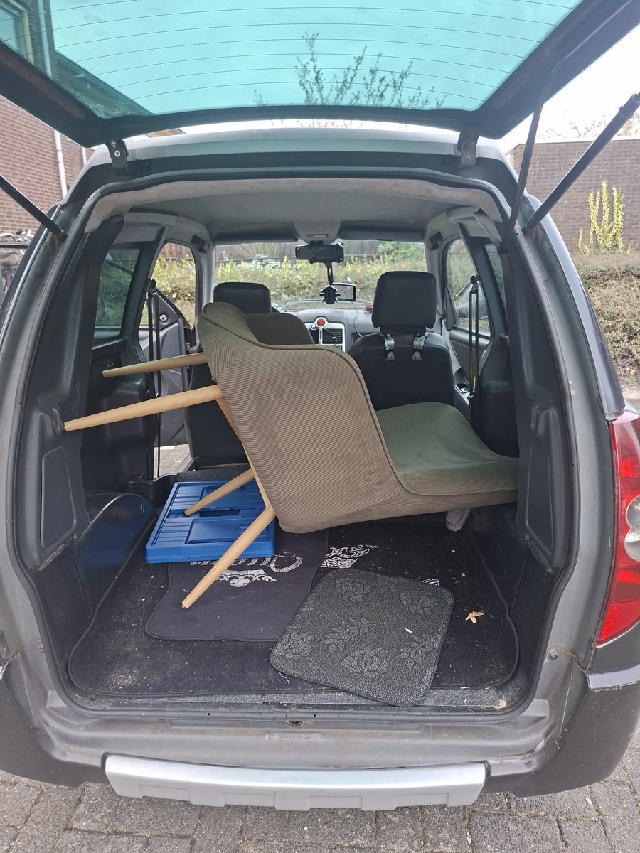 ♠QUEEN OF DARKNESS tweet media