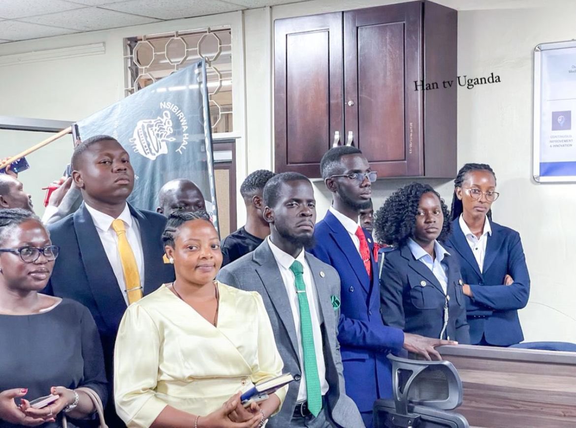 𝐁𝐑𝐔𝐂𝐄 𝐊𝐁 tweet media