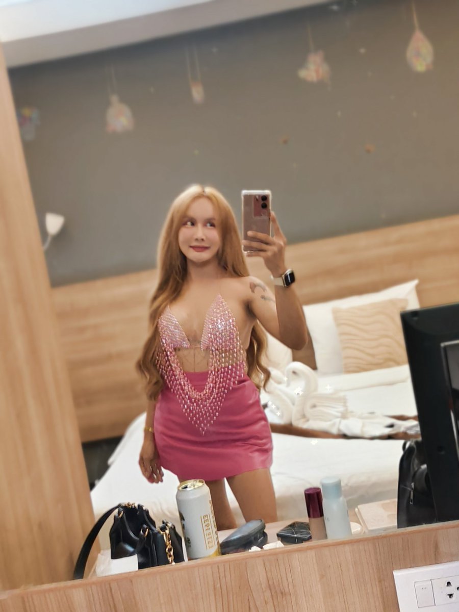 Manee Nee tweet media