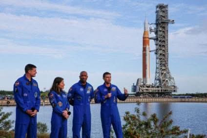 CheerUpOmaha's tweet photo. Safe travels to these brave astronauts! 
🚀 🔭 🌔 🍀 🤞🏼 ❤️ 👽 #Safetravels #SpaceMission #Moon #Rocket #MoonMission2026 #CheerUp https://t.co/YtEuQh194H