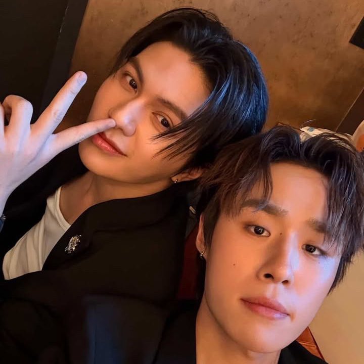 plawdoyy* tweet media