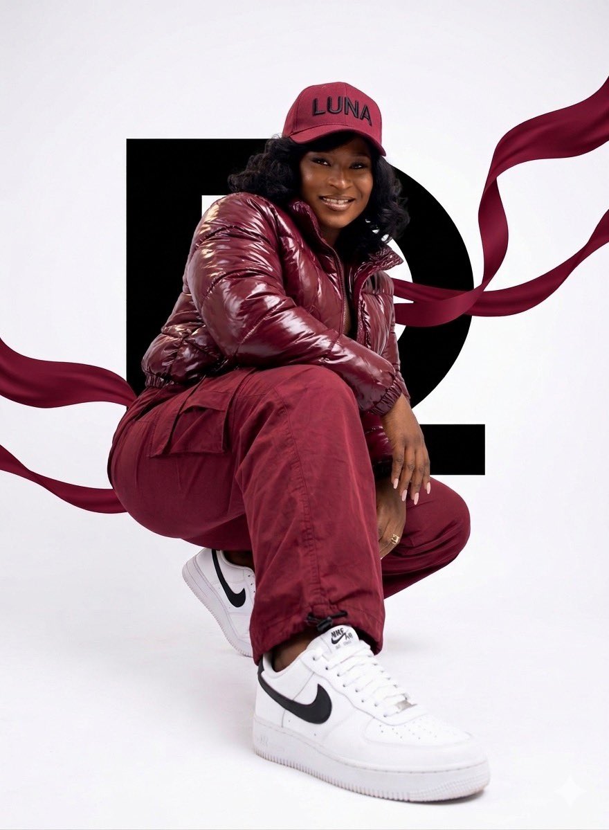 BlackLuna tweet media