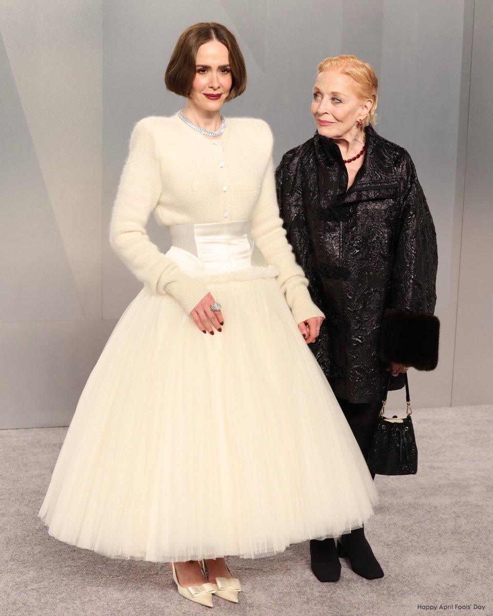 sarah paulson’s pr tweet media