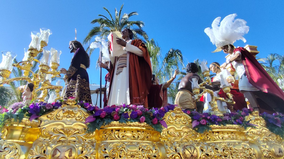 Lolo Valenzuela tweet media