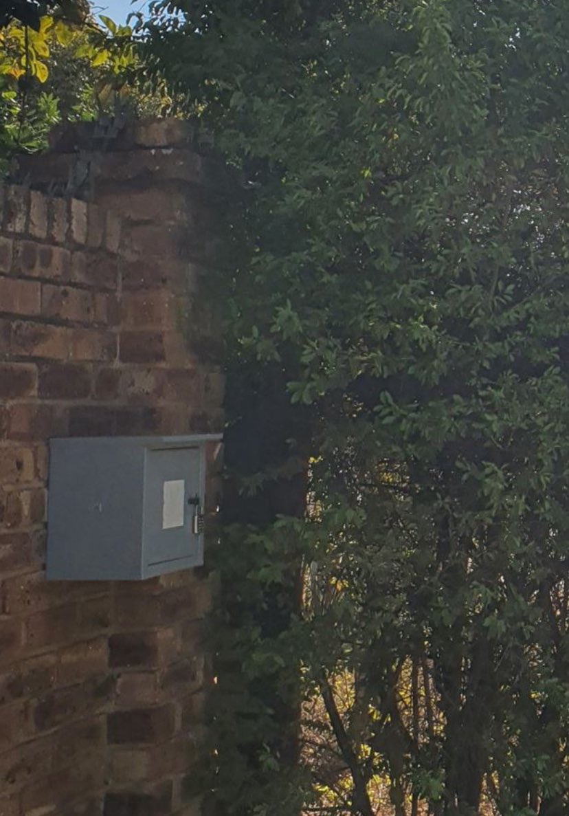 LadySayFuckALot's tweet image. Found such a cool #geocache today. You had to use a radio to pick up the transmitted 6 digit pin to unlock the box 🤩