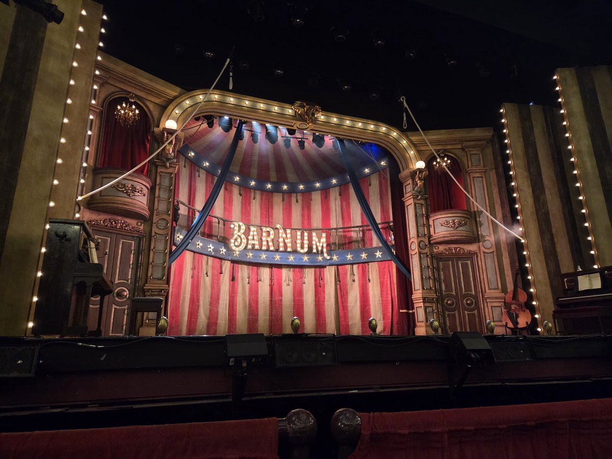 Richard Parker 🐝 tweet media