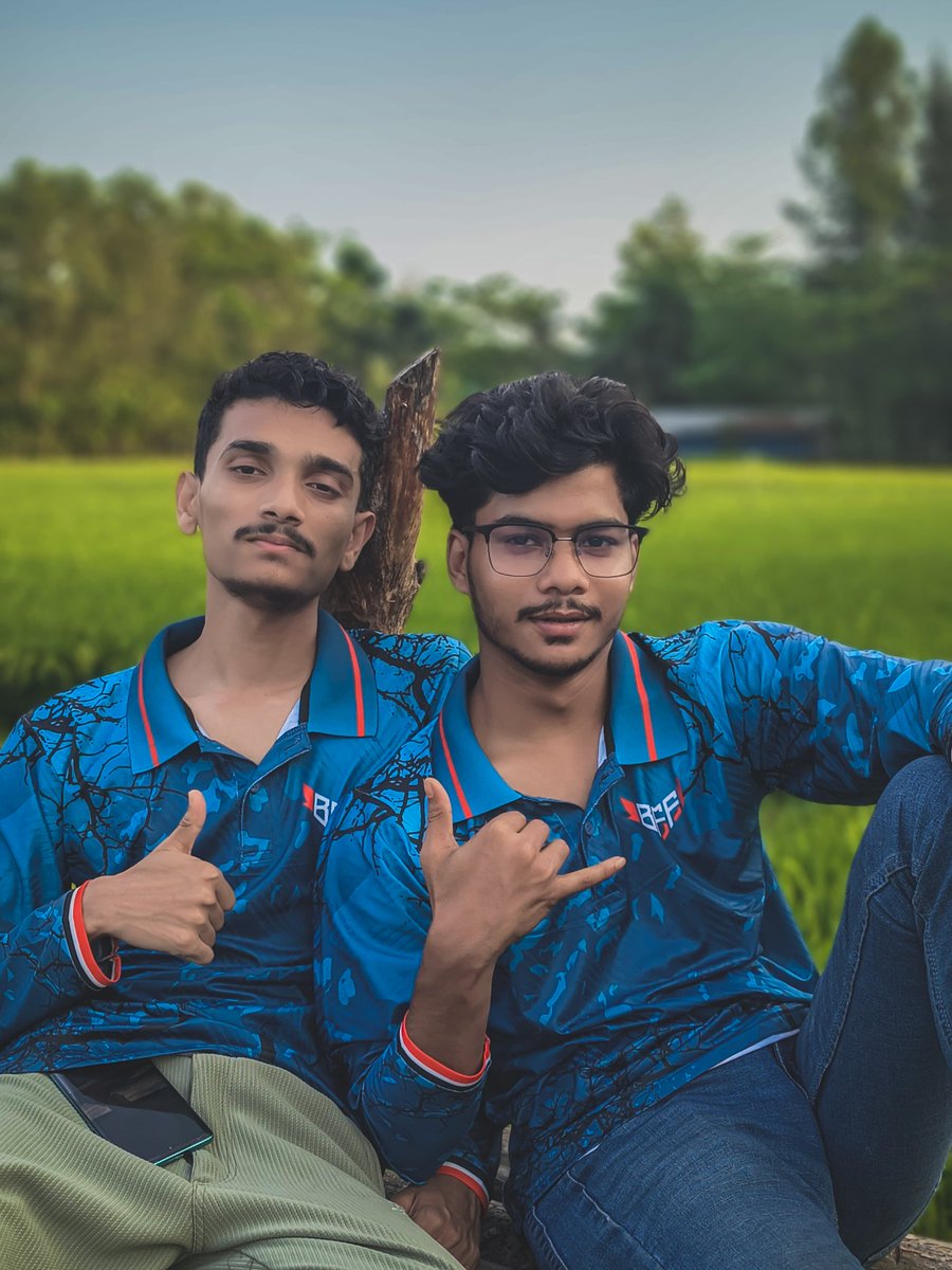 _Abid_Chowdhury's tweet photo. Feel nature 🍃🤗✌🏻 
#BFF https://t.co/25HZVw8T0G