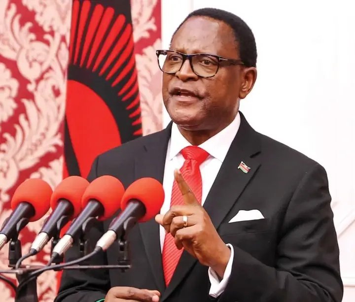 Rejected handsome 🇲🇼🇿🇲🇿🇦 tweet media