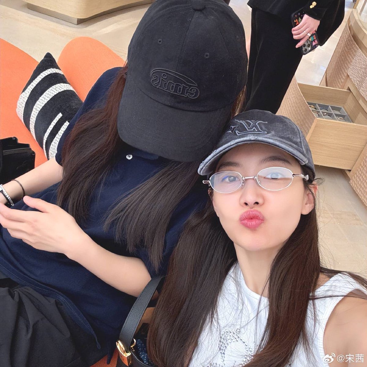 Tanya Hudon tweet media