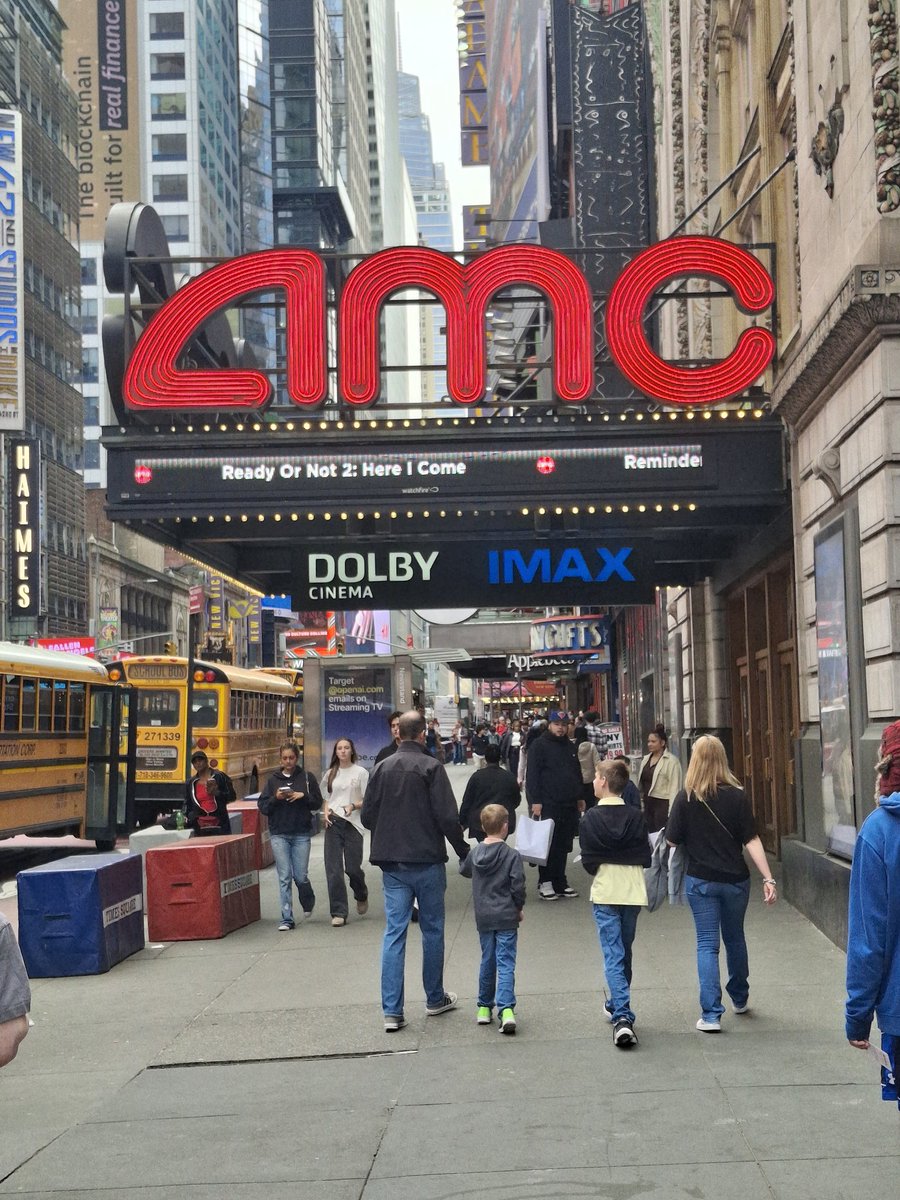 Cheavor's tweet image. At the "The Super Mario Galaxy Movie" Advanced Movie Premiere in Dolby Cinema at AMC Empire 25, Times Square | #BrieLarson #BennySafdie #ChrisPratt #JackBlack #CharlieDay  #DonaldGlover #IssaRae #KeeganMichaelKey | #DolbyCinema #SuperMarioGalaxy | #TimesSquare #AMCempire #atAMC