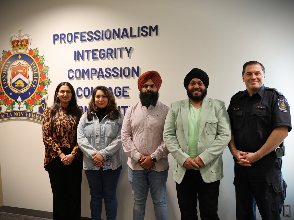 London Police Service ON tweet media