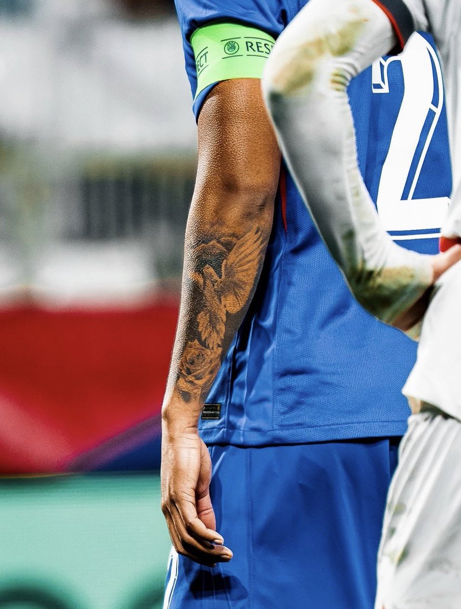 FrankEra_'s tweet image. 🚨📸 | Leny Yoro on Instagram:

“2/2. Let’s keep going 🇫🇷🐓 #GodDid”
