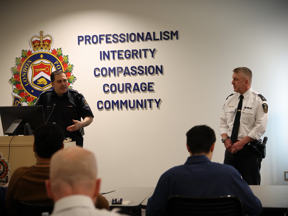 London Police Service ON tweet media