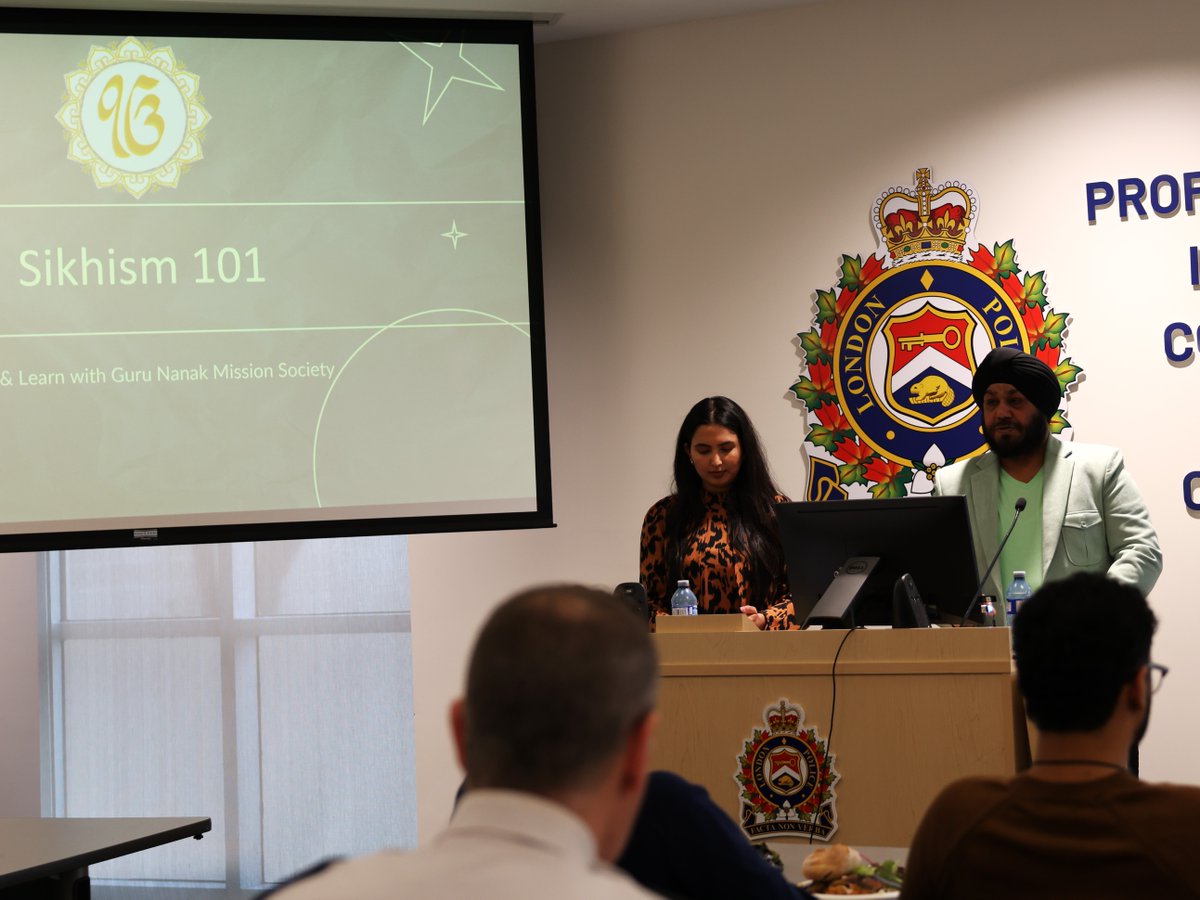 London Police Service ON tweet media