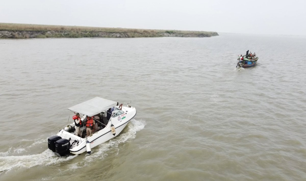 South Salmara Mankachar Police tweet media