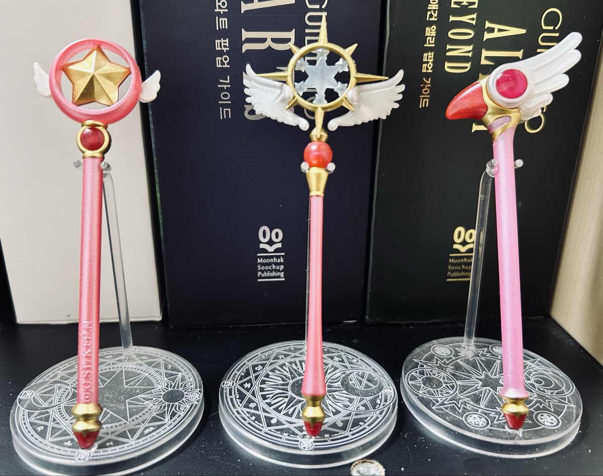 ダイナ tweet media