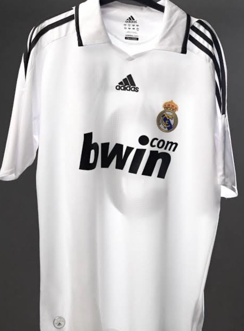 TINA 🤍 tweet media