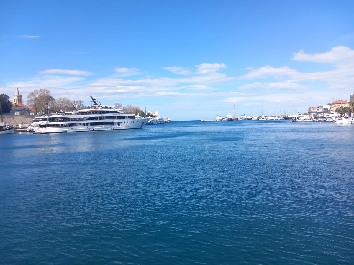 Aleks | Verstappen SZN tweet media