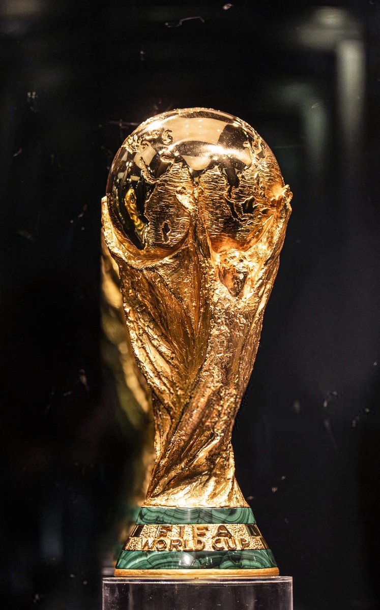 JUGADORES FRACASADOS.🐉 tweet media