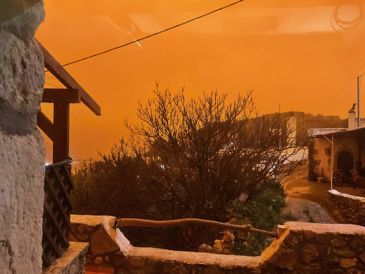 Neal Asher tweet media