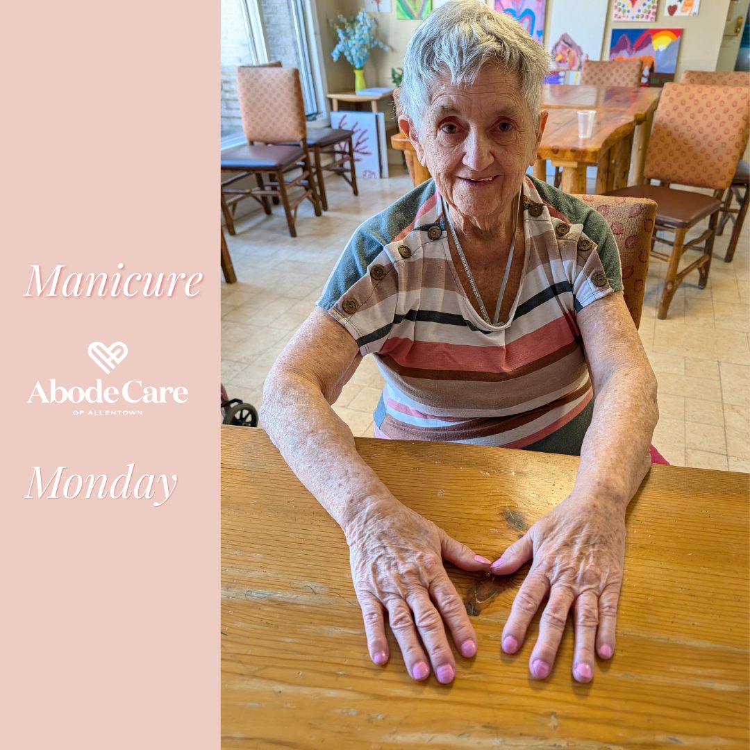 Abodeallentown's tweet image. Manicure Monday at Abode Care of Allentown is all about self-care, fresh polish, and feel-good moments! A little pampering goes a long way—bringing smiles, style, and relaxation to start the week right 💖🌸

#ManicureMonday #SelfCare #NailCare #PamperTime #FreshMani
