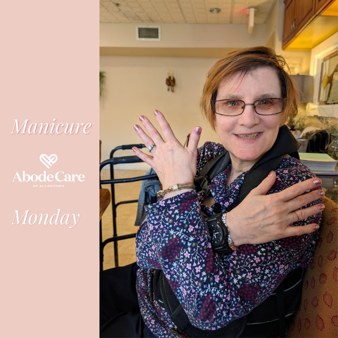 Abodeallentown's tweet image. Manicure Monday at Abode Care of Allentown is all about self-care, fresh polish, and feel-good moments! A little pampering goes a long way—bringing smiles, style, and relaxation to start the week right 💖🌸

#ManicureMonday #SelfCare #NailCare #PamperTime #FreshMani