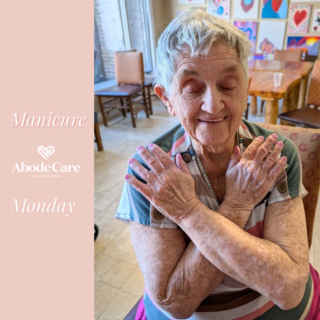 Abodeallentown's tweet image. Manicure Monday at Abode Care of Allentown is all about self-care, fresh polish, and feel-good moments! A little pampering goes a long way—bringing smiles, style, and relaxation to start the week right 💖🌸

#ManicureMonday #SelfCare #NailCare #PamperTime #FreshMani