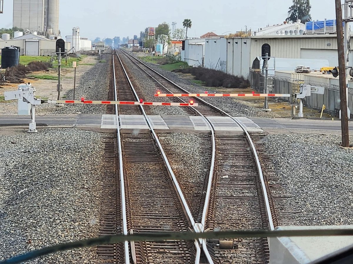 Freeways of Los Angeles tweet media