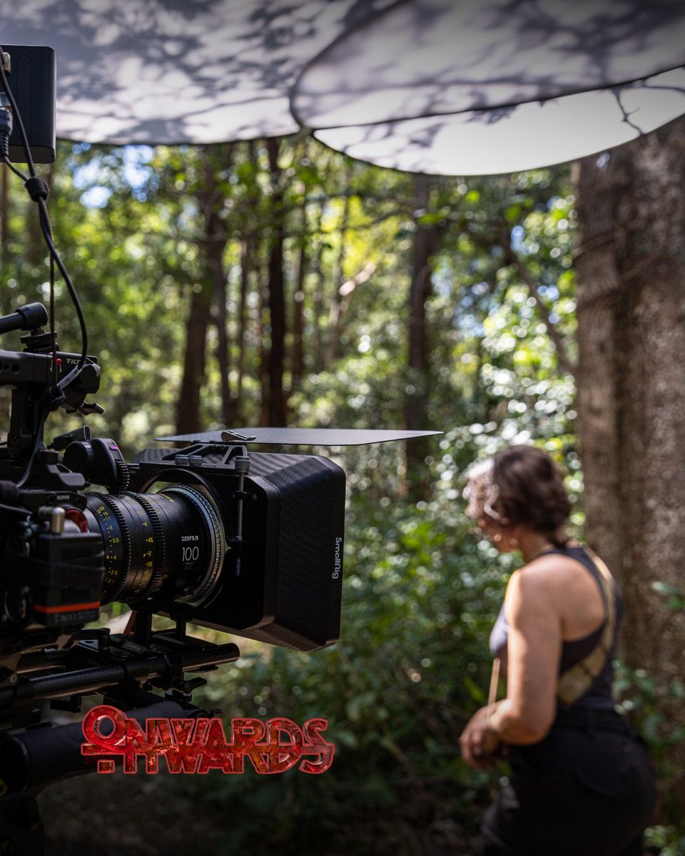 OnwardsMovie's tweet image. We knew we were on the right path. #OnwardsFilm #FilmJourney #MovieProduction #OnSetMoments #BehindTheScenes