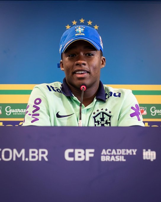 Noite de Copa tweet media