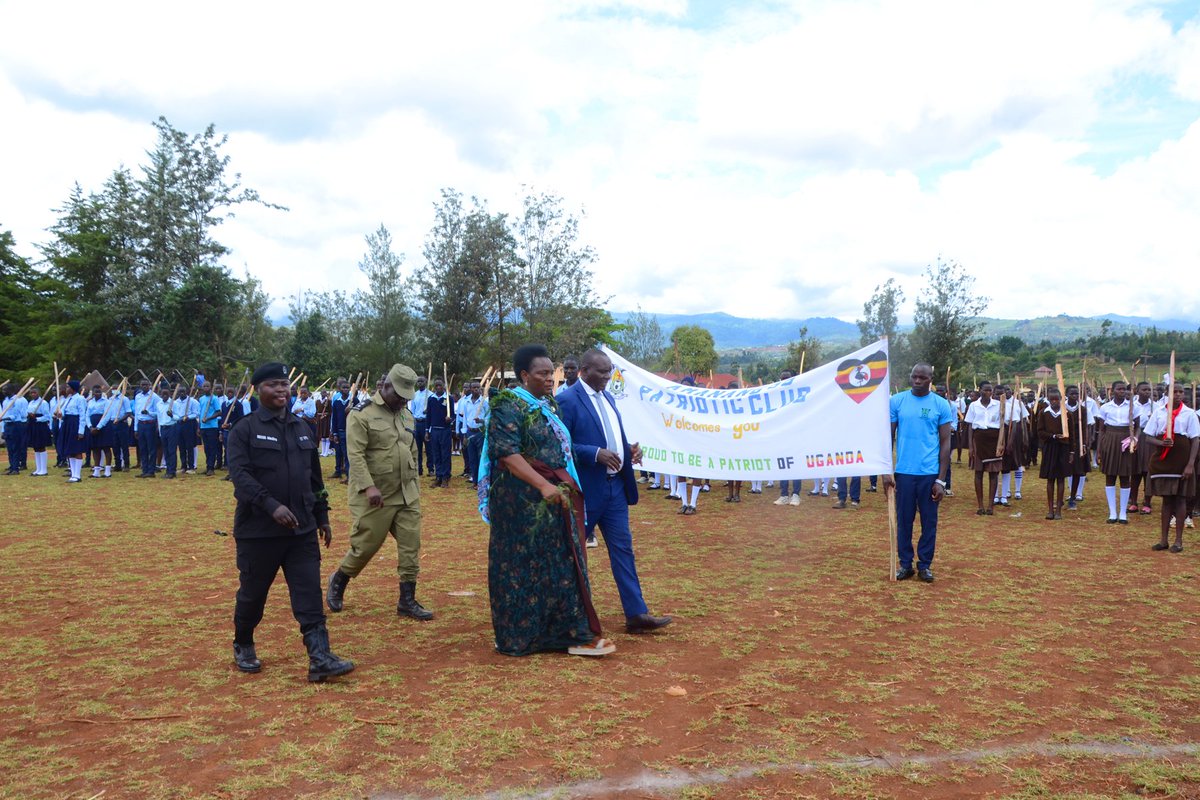 Dr. Mutuuzo Peace Regis tweet media