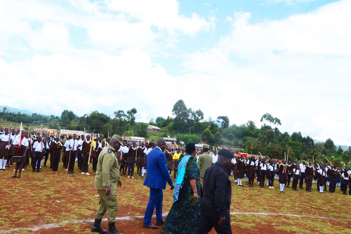 Dr. Mutuuzo Peace Regis tweet media