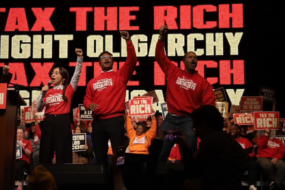 .<a href="/NYCMayor/">Mayor Zohran Kwame Mamdani</a> is right. Albany can and must do more. To close the city's budget gap, we must tax the rich.

It's time to pass my bill with <a href="/SenGonzalezNY/">NY State Senator Kristen Gonzalez</a> to tax NYC's wealthiest corporations and generate $1.7 billion in revenue, backed by the state legislature and 21 councilmembers.