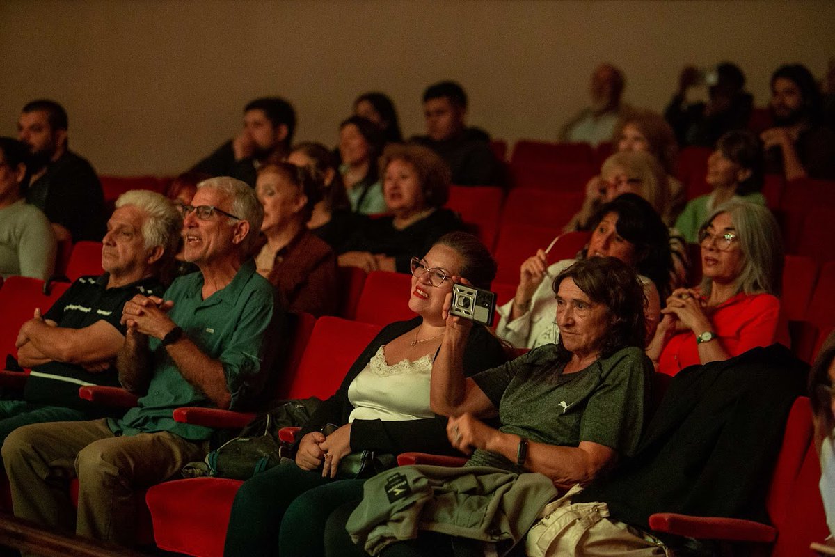 Extensión UNT tweet media