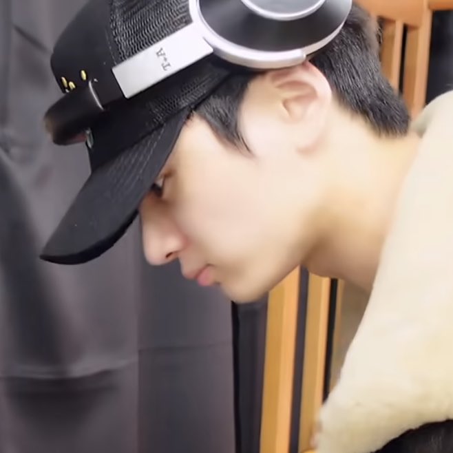 보내는쫑 tweet media