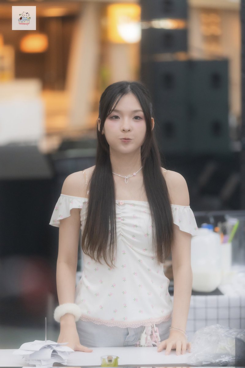 Tŧ🐇🌕💕 tweet media