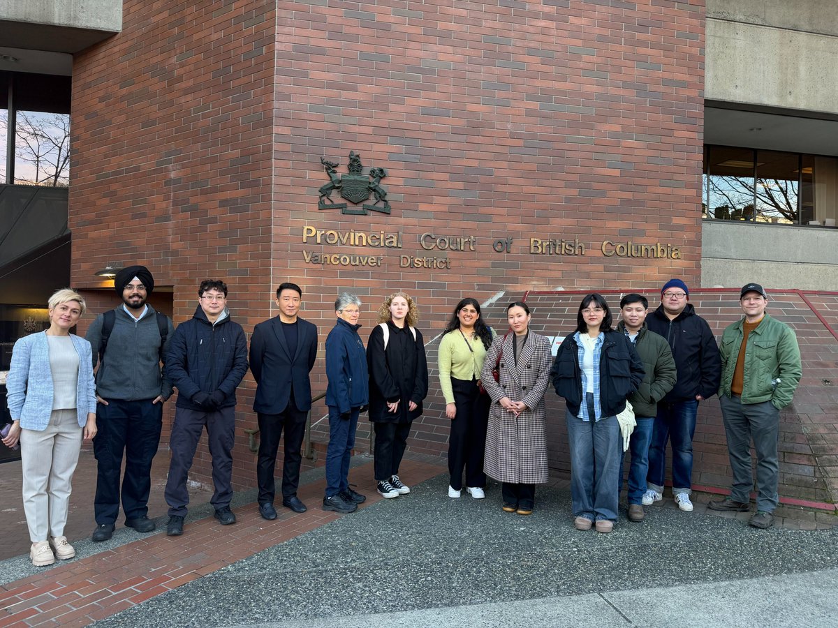 HastingsCPC's tweet image. Our volunteers had the opportunity to step inside the courtroom ⚖️
A big thank you to the @justiceeducation for hosting us and providing such a valuable learning experience. #learning #vancouverprovincialcourt #courtvisit #hastingssunrise