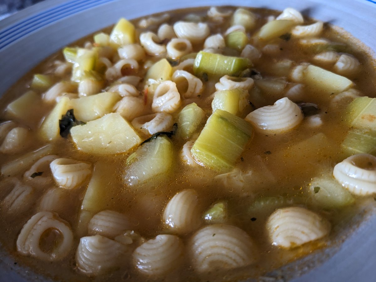 リラ 💜 PurplePastaPrincess tweet media